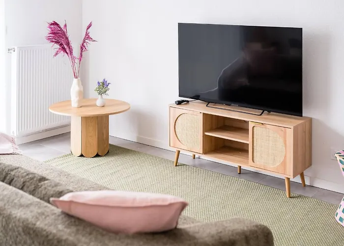 Apartment T3 Urbain 6 Personnes Avec Terrasse *